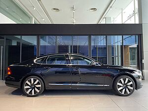 Volvo  S90 Recharge Ultimate, T8 AWD Plug-in hybrid, Electric/Petrol, Bright