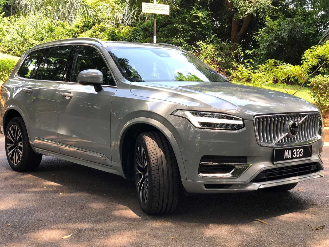 Volvo  XC90 Recharge Ultimate, T8 AWD plug-in hybrid, Electric/Petrol, Bright, 7 Seats