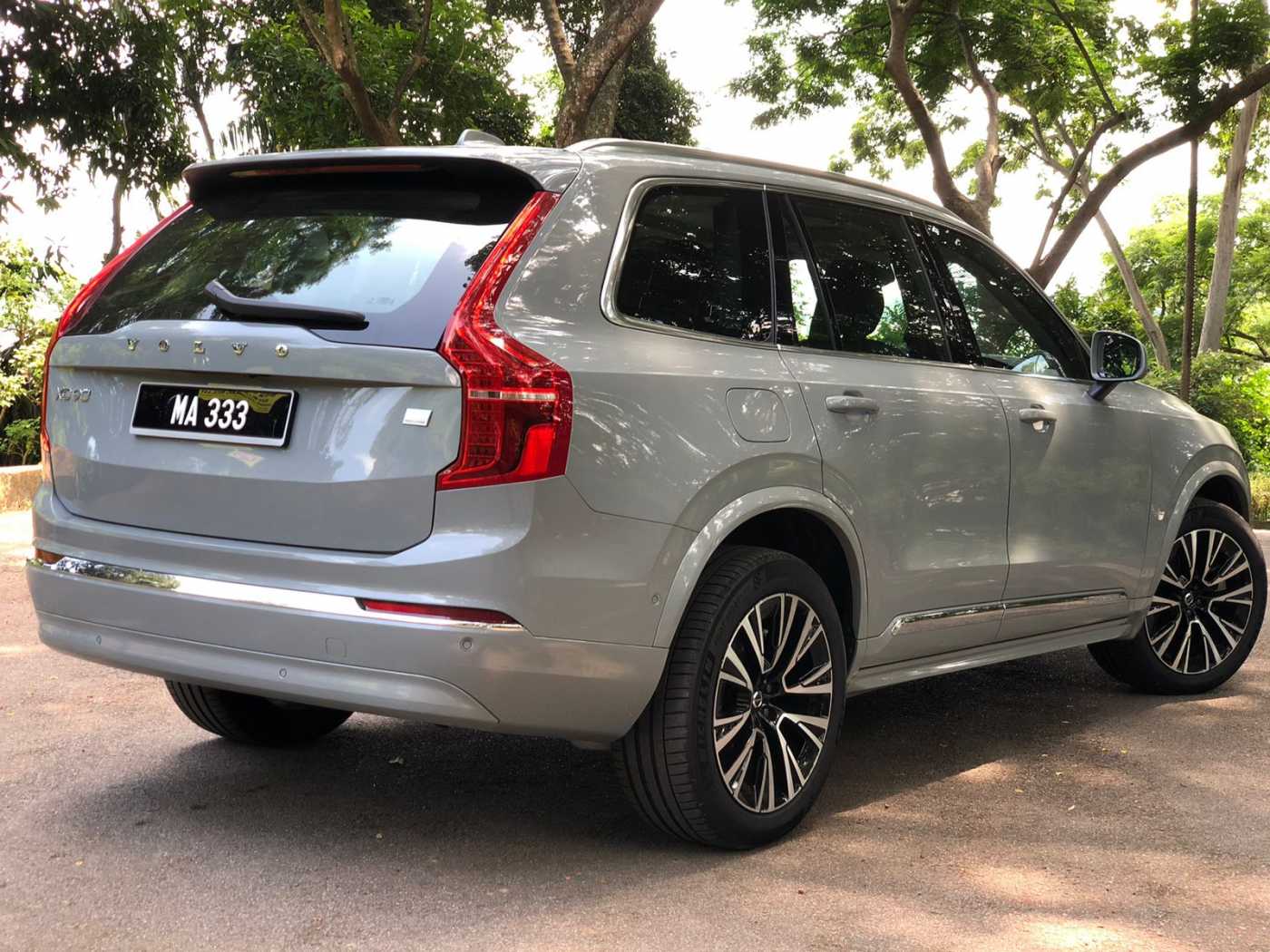 Volvo  XC90 Recharge Ultimate, T8 AWD plug-in hybrid, Electric/Petrol, Bright, 7 Seats