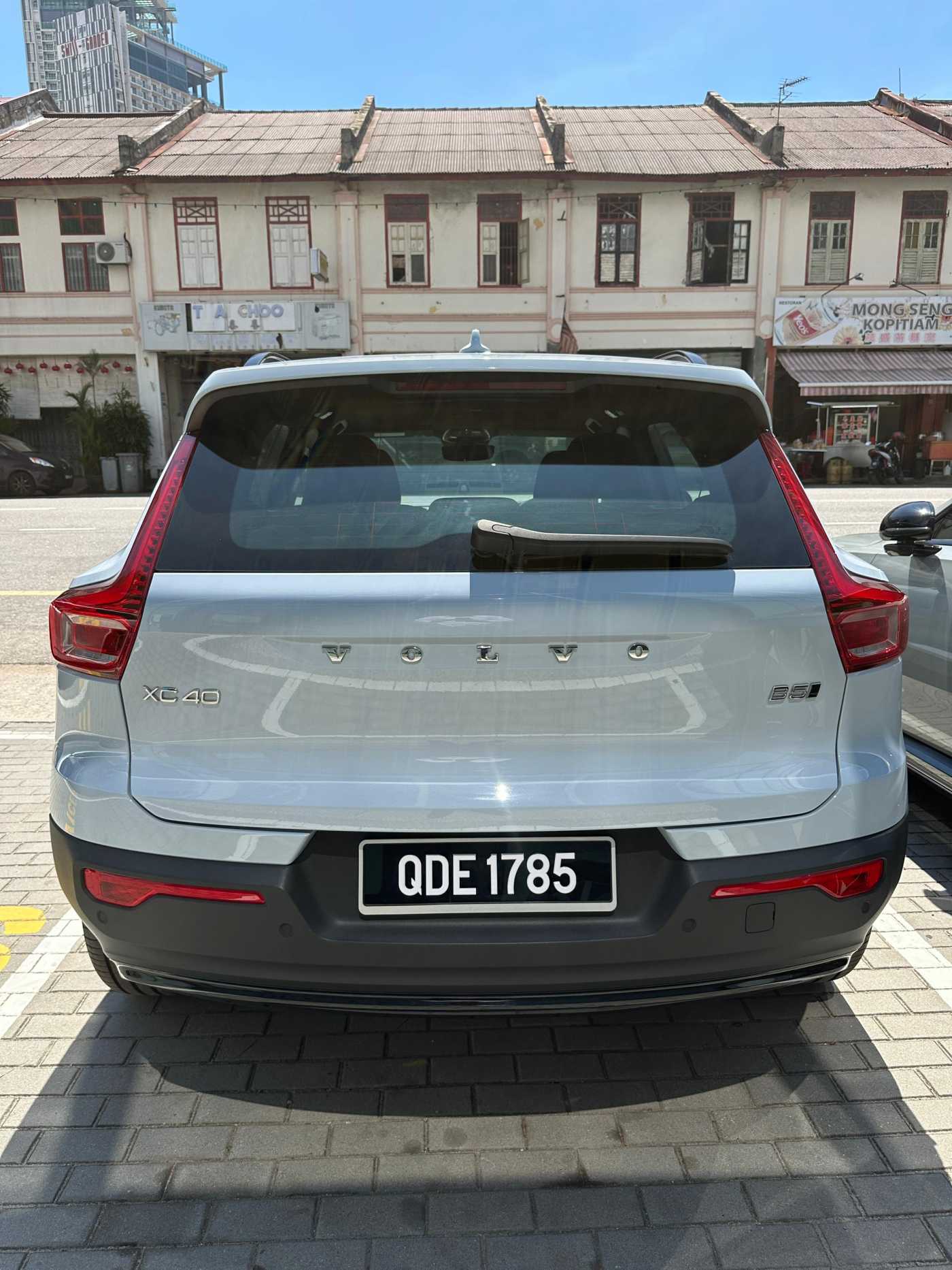 Volvo XC40 Plus, B5 AWD Mild hybrid, Petrol, Dark
