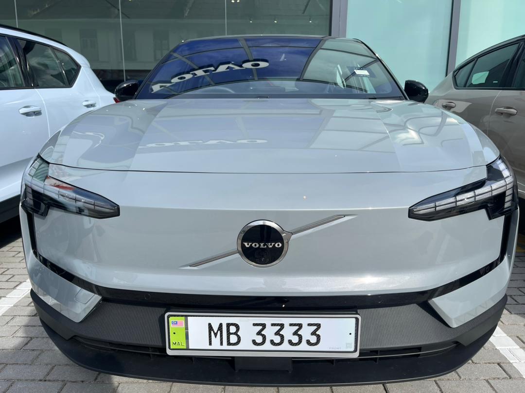 Volvo  EX30 Ultra, Single Motor Extended Range, Electric