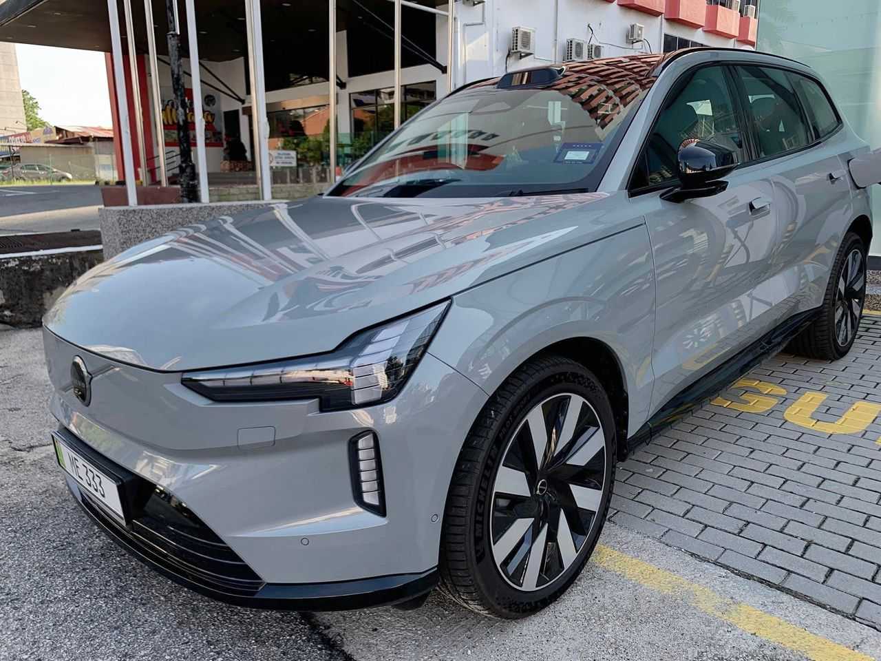 Volvo EX90 Ultra, Twin Motor Performance, Electric, 7 Seats