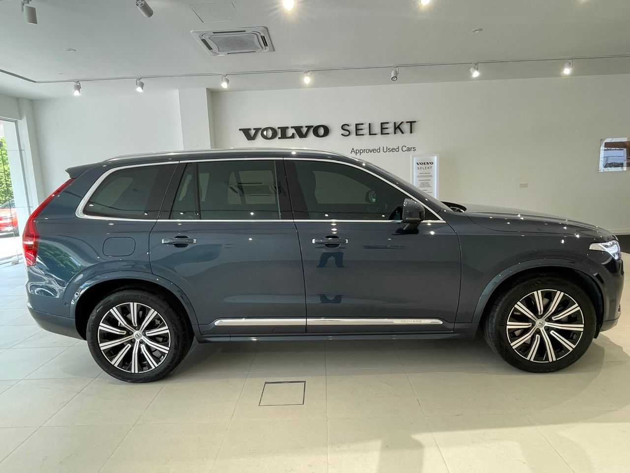 Volvo  XC90 Recharge Inscription, T8 , 7 Seats