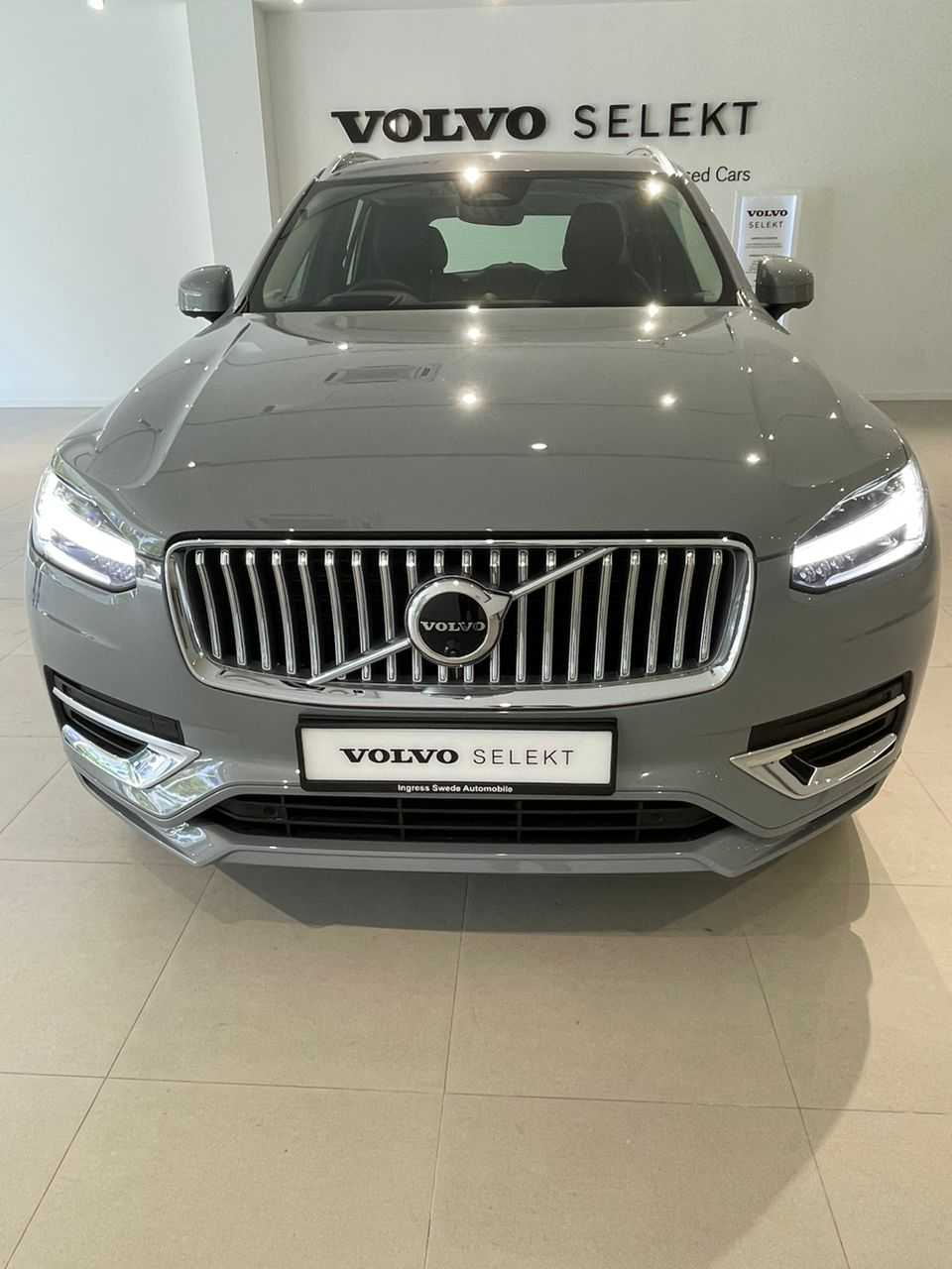 Volvo  XC90 Recharge Ultimate, T8 AWD plug-in hybrid, Electric/Petrol, Bright, 7 Seats