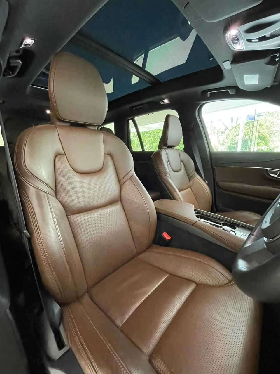 Volvo  XC90 Inscription, B5, 7 Seats