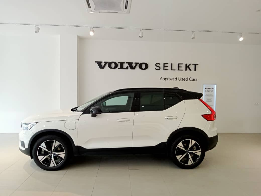 Volvo  XC40 , Recharge R-Design , T5