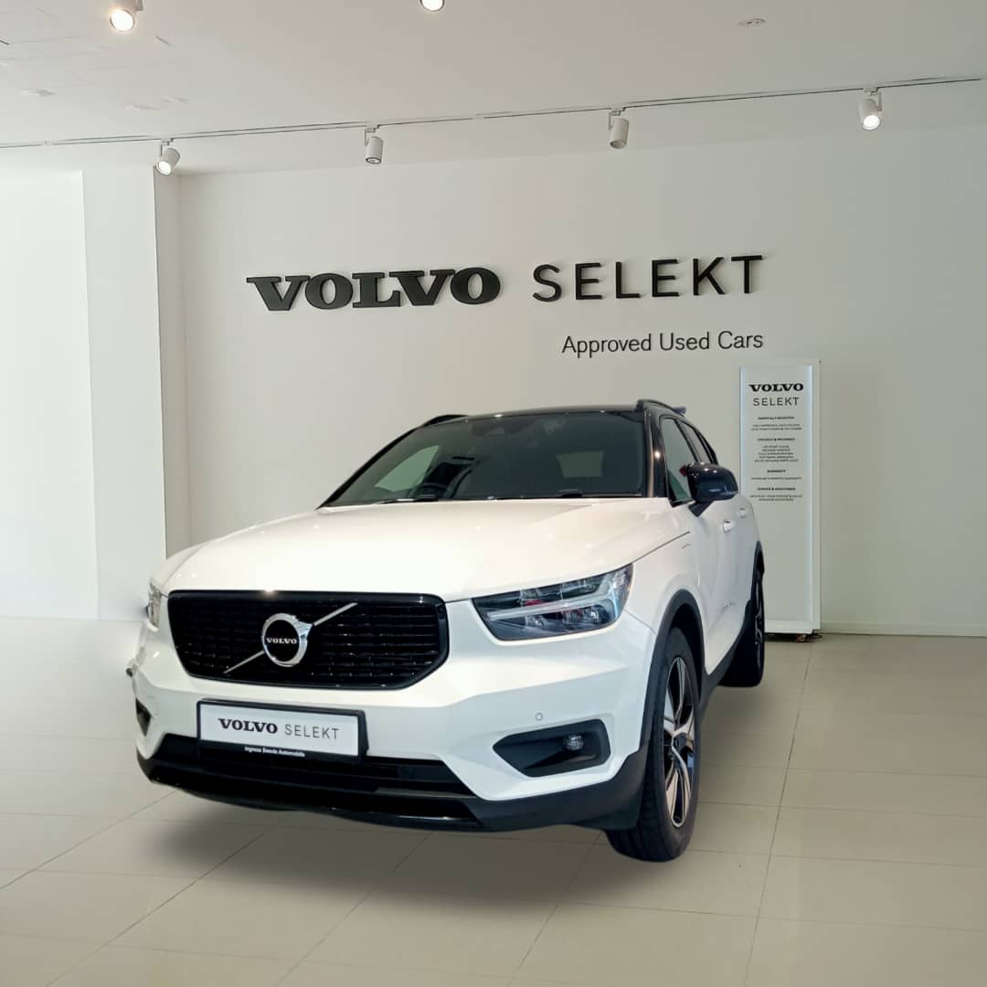 Volvo  XC40 , Recharge R-Design , T5