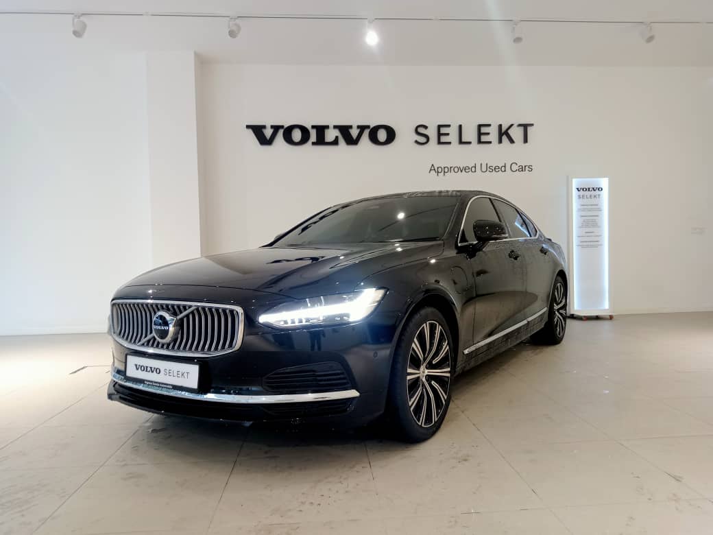 Volvo  S90 Recharge Ultimate, T8 , Electric/Petrol, Bright