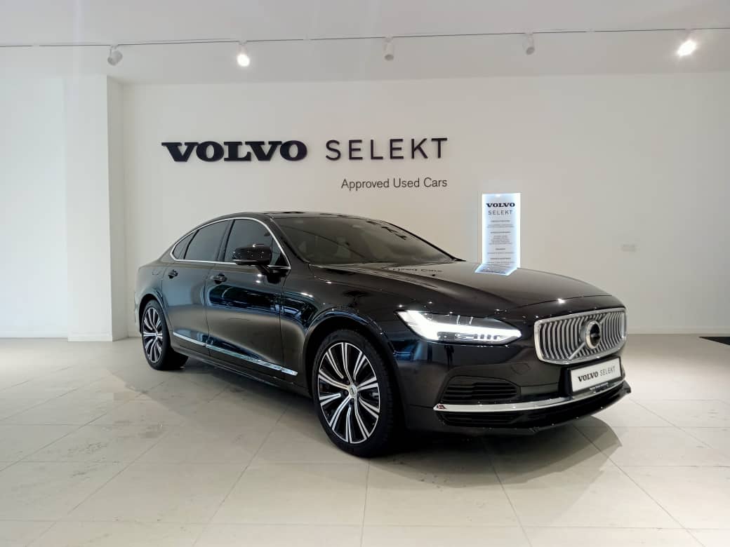 Volvo  S90 Recharge Ultimate, T8 , Electric/Petrol, Bright