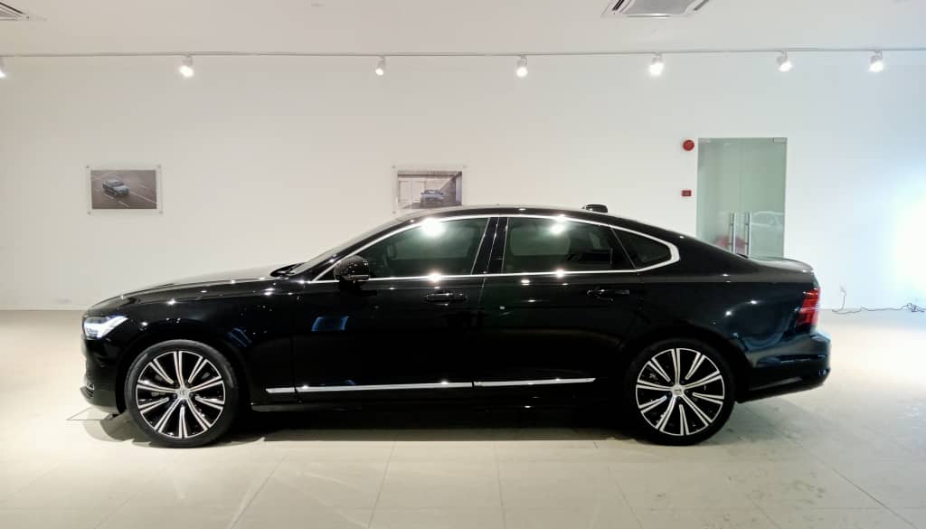 Volvo  S90 Recharge Ultimate, T8 , Electric/Petrol, Bright