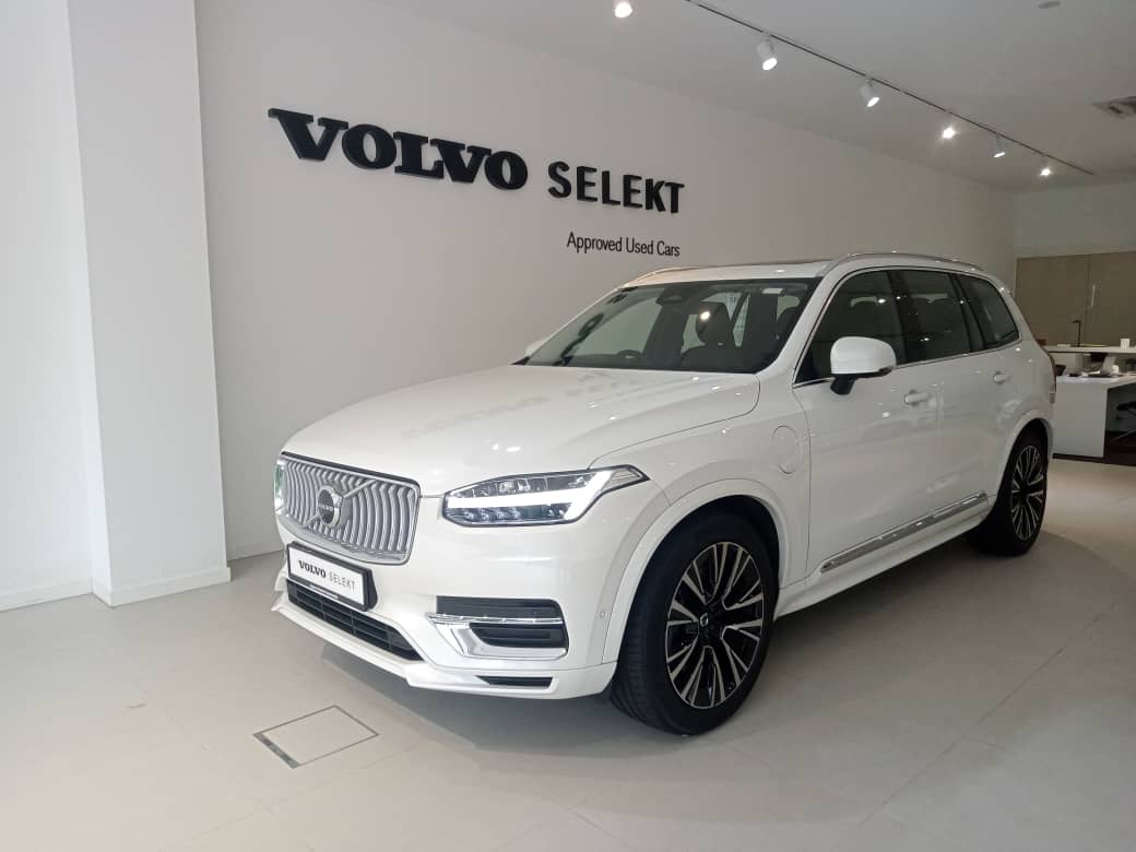 Volvo  XC90 Ultra, T8 AWD Plug-in hybrid, Electric/Petrol, Bright, 7 Seats