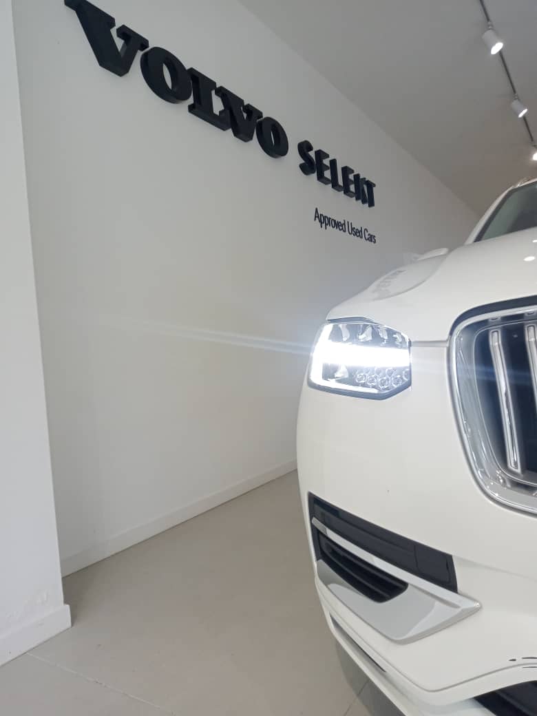 Volvo  XC90 Ultra, T8 AWD Plug-in hybrid, Electric/Petrol, Bright, 7 Seats