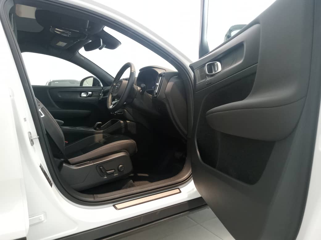 Volvo  C40 Recharge Ultimate, Pure Electric, Electric