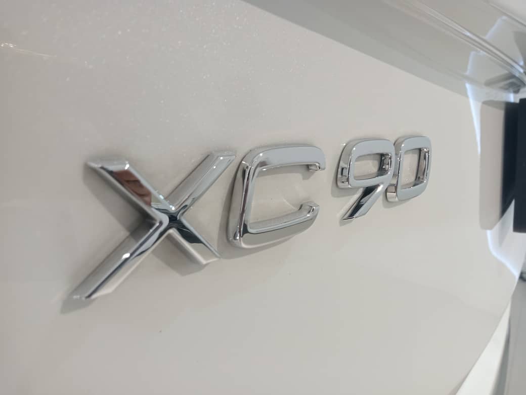 Volvo  Recharge Ultimate, T8 AWD Plug-in hybrid, Electric/Petrol, Bright, 7 Seats