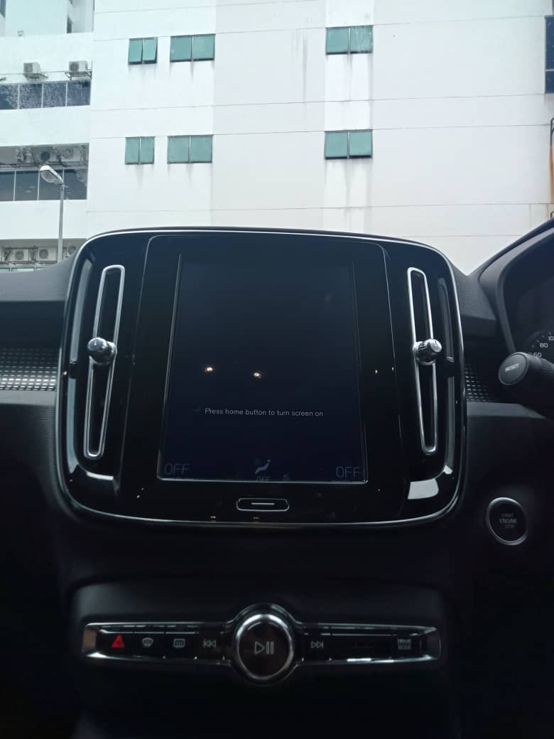 Volvo  XC40 T5 R-Design