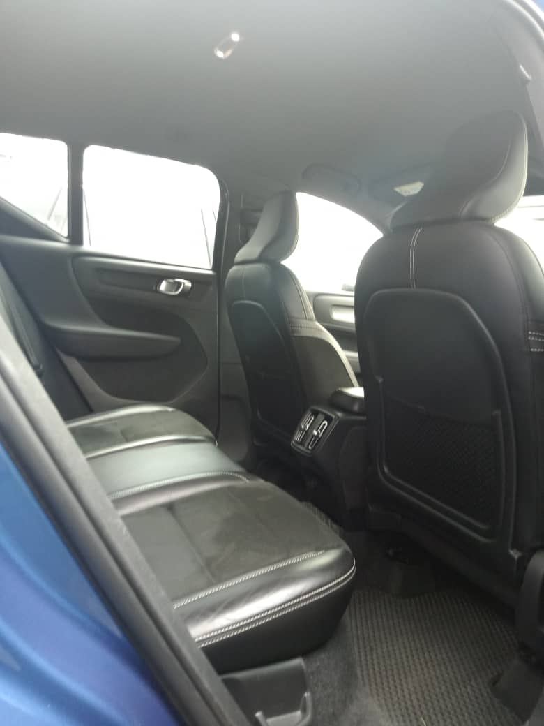 Volvo  XC40 T5 R-Design
