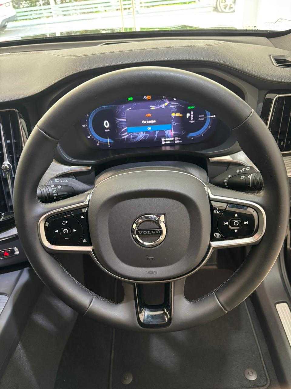Volvo  Ultra, T8 AWD Plug-in hybrid, Electric/Petrol, Dark