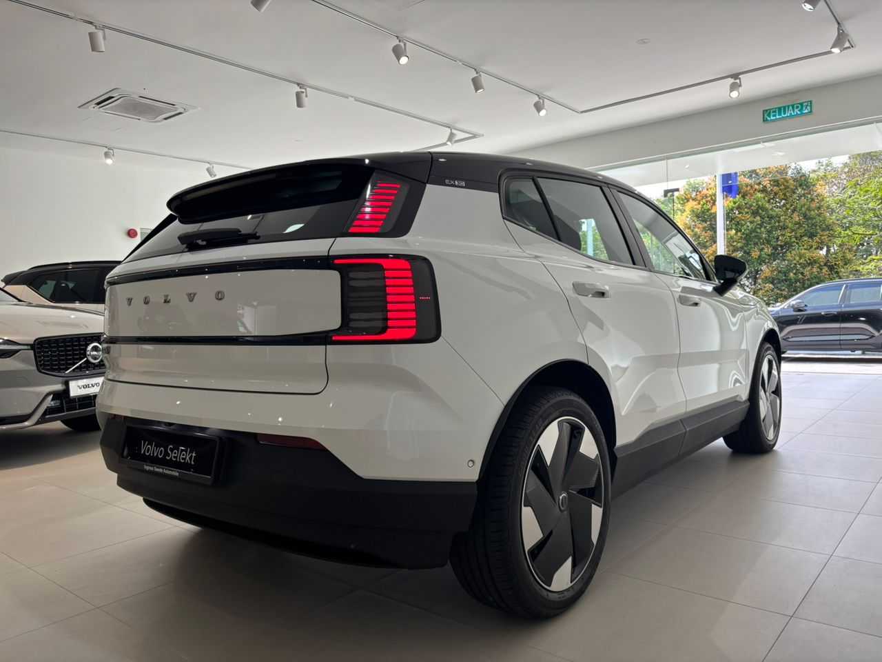 Volvo  EX30 Ultra, Twin Motor Performance, Electric
