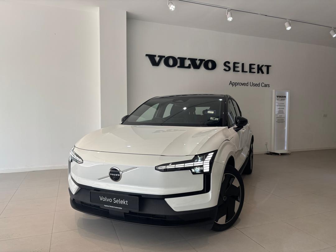 Volvo  EX30 Ultra, Twin Motor Performance, Electric