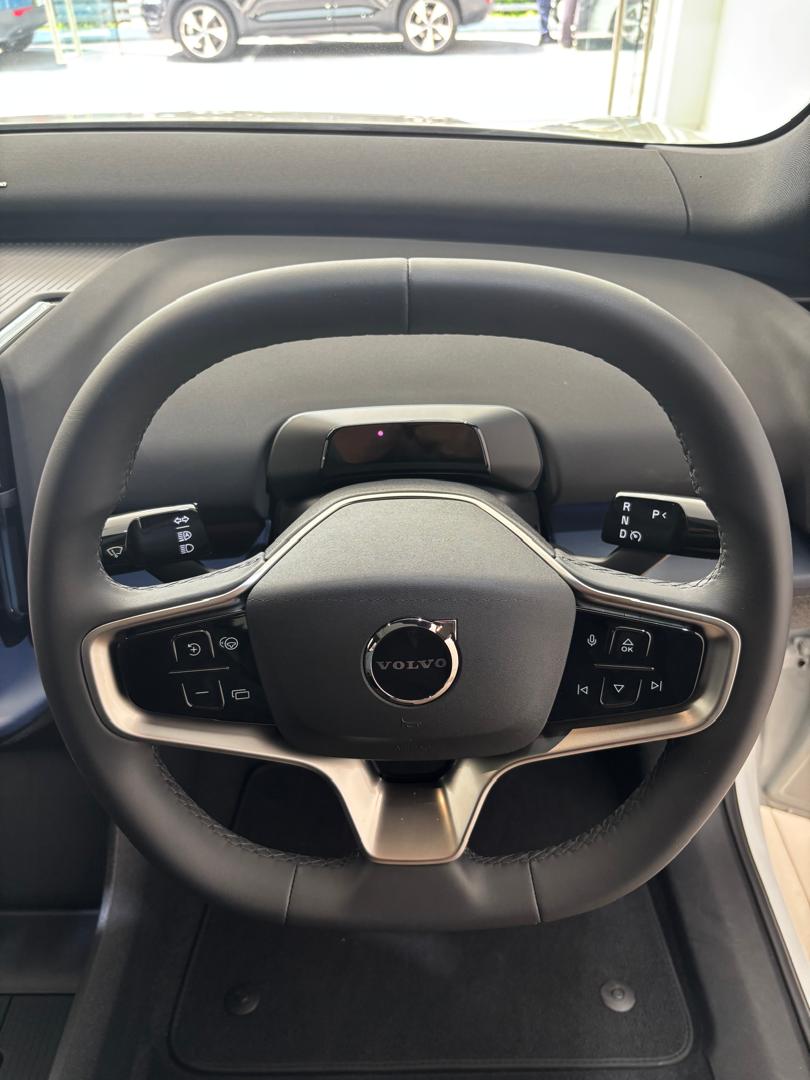 Volvo  EX30 Ultra, Twin Motor Performance, Electric