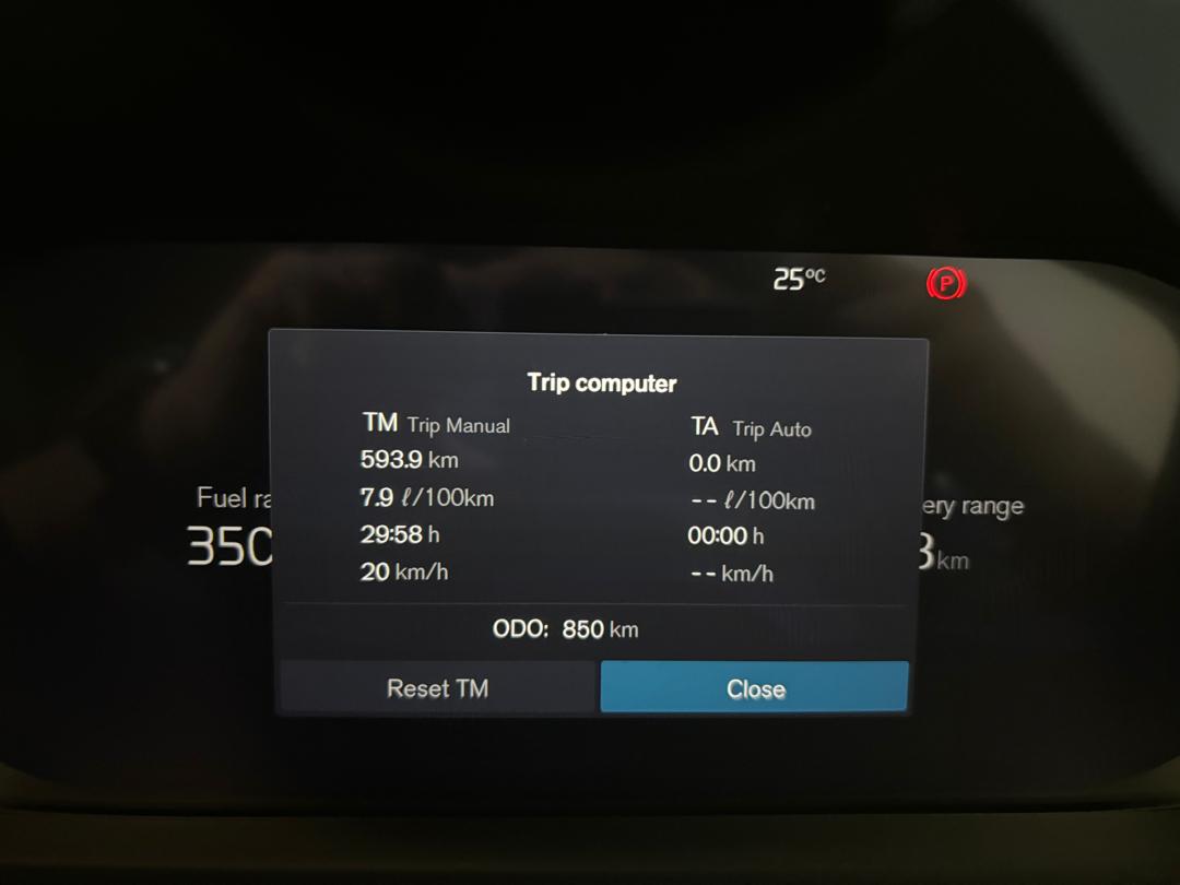 Volvo XC90 Ultra, T8 AWD Plug-in hybrid, Electric/Petrol, Bright, 7 Seats