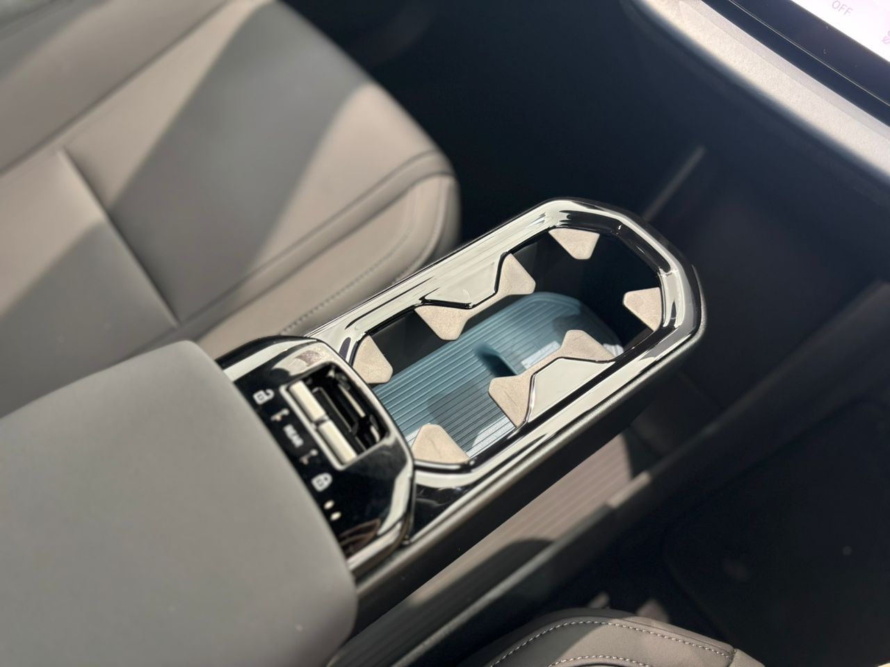 Volvo  EX30 Ultra, Twin Motor Performance, Electric