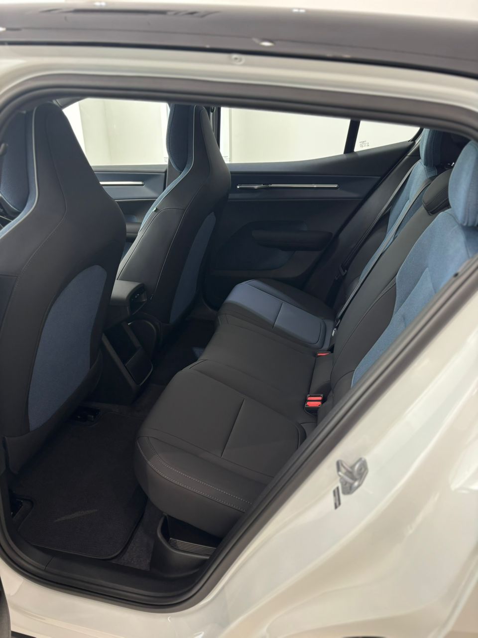 Volvo  EX30 Ultra, Twin Motor Performance, Electric