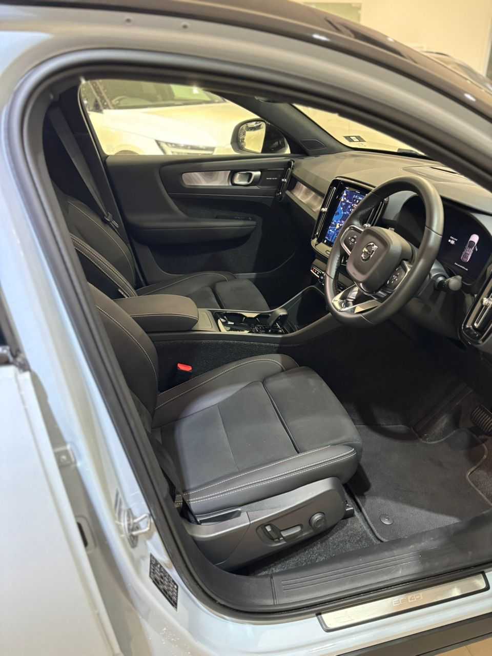 Volvo  Ultra, Twin Motor, Electric