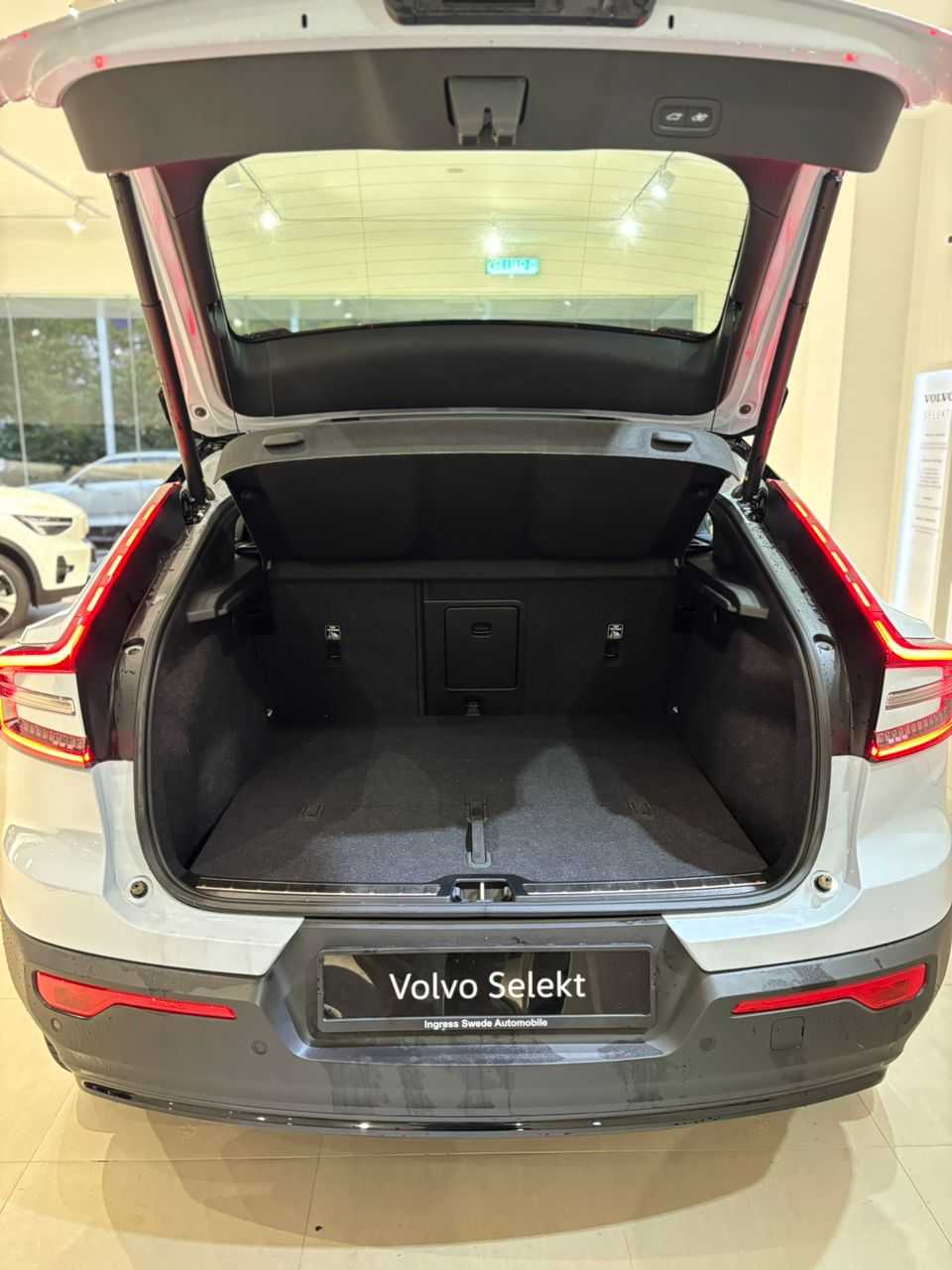 Volvo  Ultra, Twin Motor, Electric