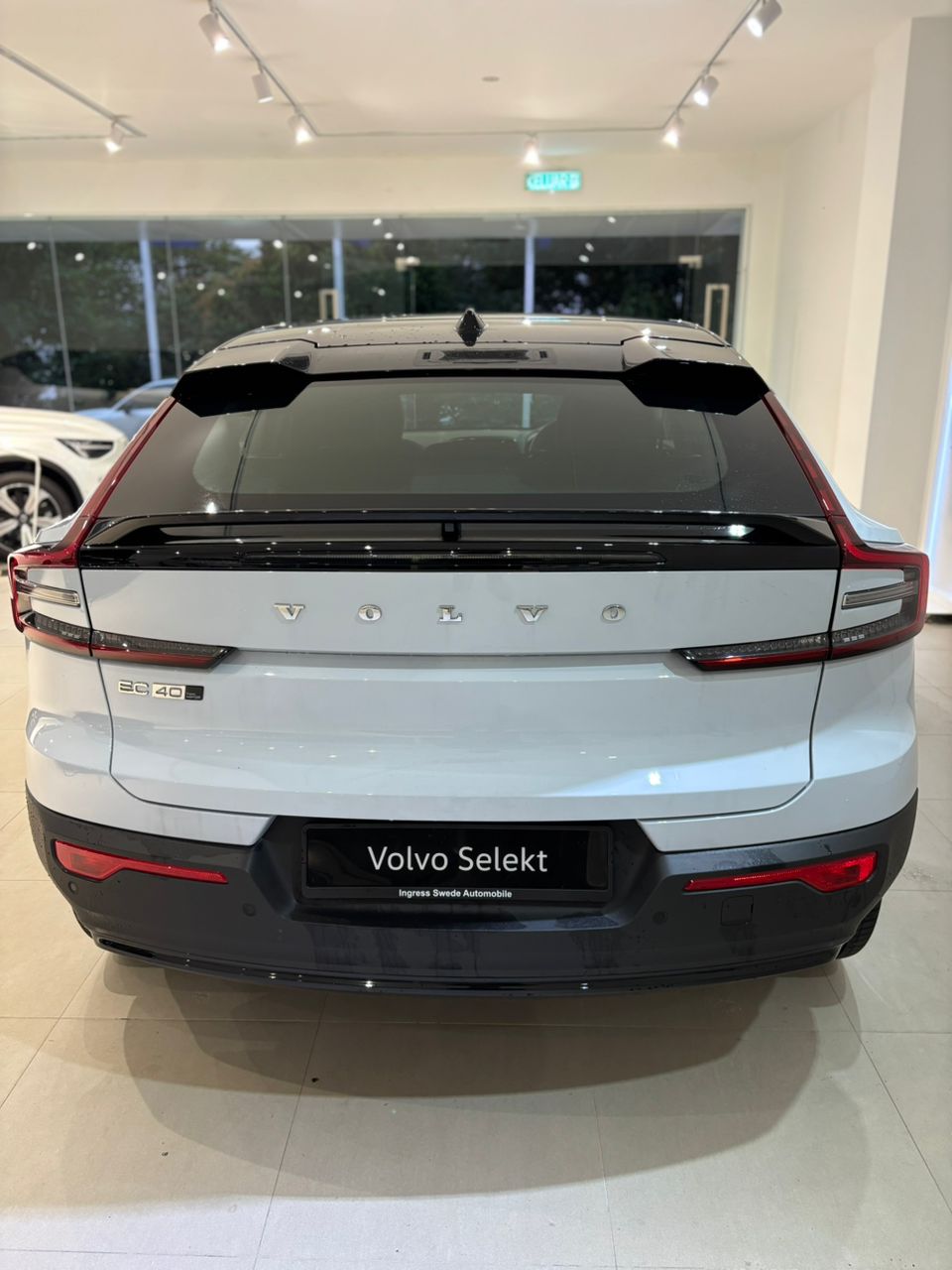 Volvo  Ultra, Twin Motor, Electric