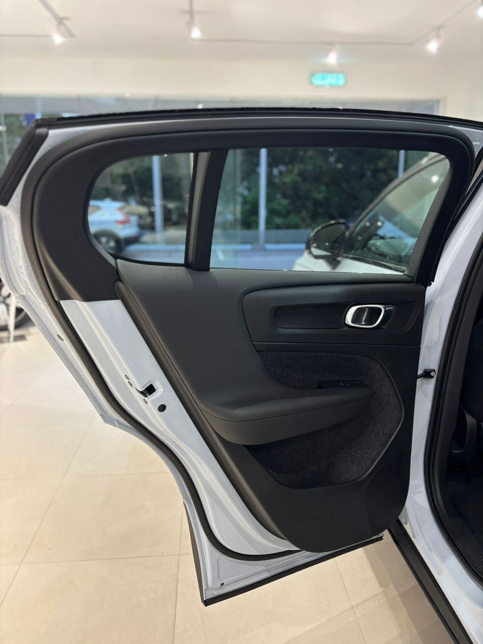 Volvo  Ultra, Twin Motor, Electric