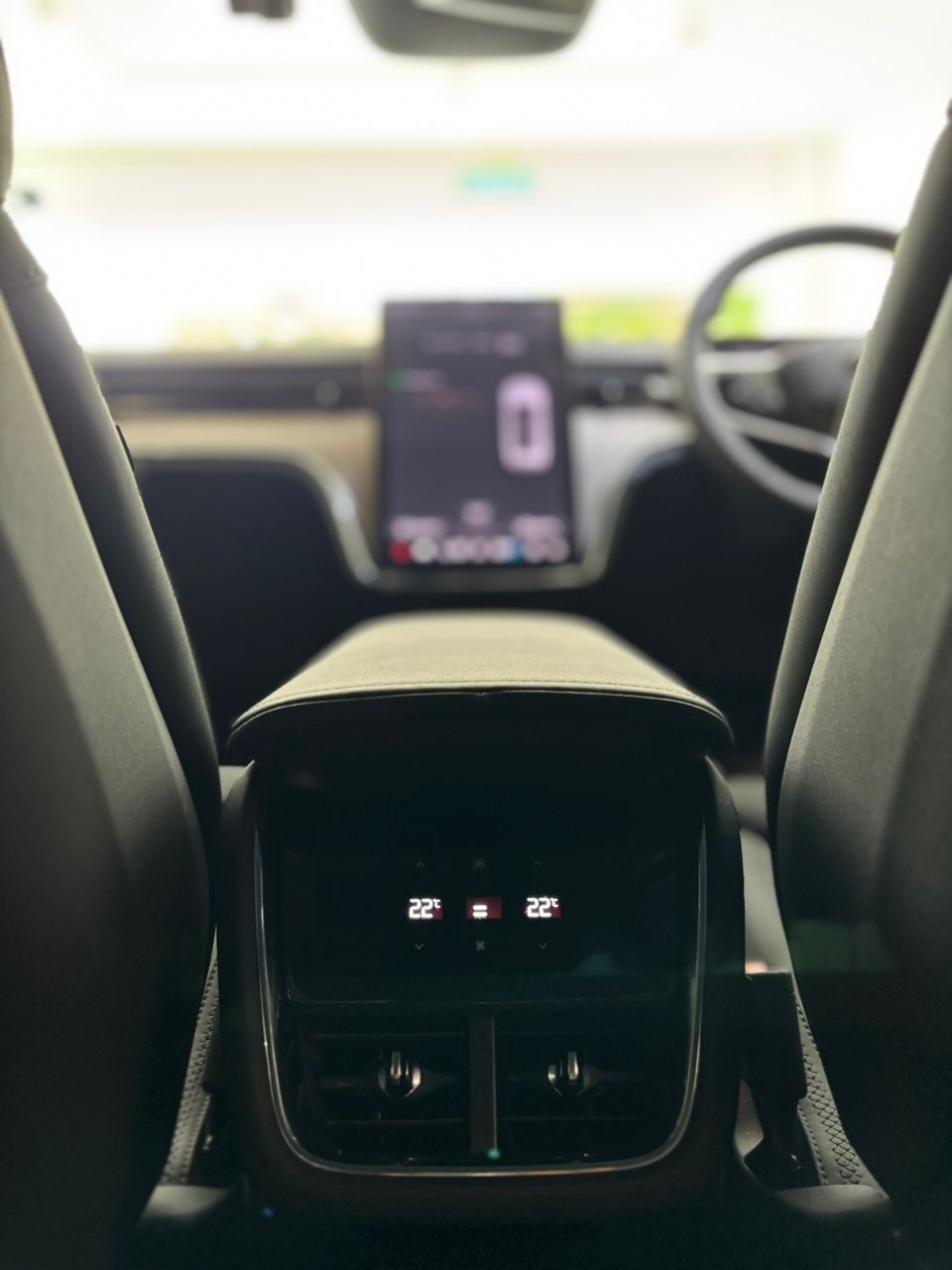 Volvo Ultra, Twin Motor Performance, Electric, 7 Seats