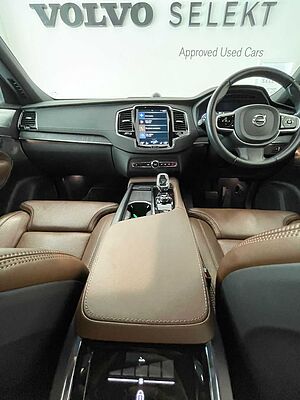 Volvo  XC90 Inscription, B5, 7 Seats