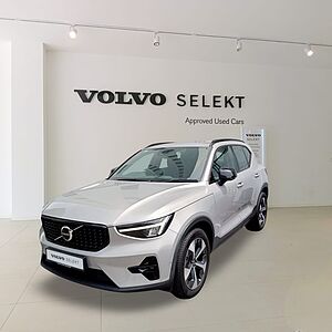 Volvo  XC40 , B5 , Petrol, Dark