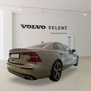 Volvo  S60 T8 R-Design