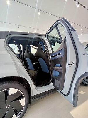 Volvo  EX30 Ultra, Twin Motor Performance, Electric