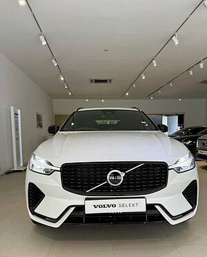 Volvo  XC60 Ultra, T8 AWD Plug-in hybrid, Electric/Petrol, Dark