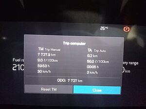 Volvo  XC60 Ultra, T8 AWD Plug-in hybrid, Electric/Petrol, Dark
