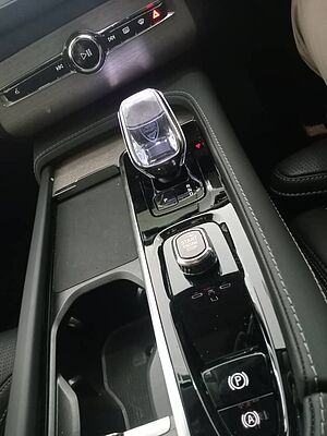 Volvo  XC90 Ultra, T8 AWD Plug-in hybrid, Electric/Petrol, Bright, 7 Seats