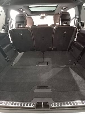 Volvo  Recharge Ultimate, T8 AWD Plug-in hybrid, Electric/Petrol, Bright, 7 Seats