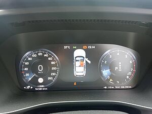 Volvo  XC40 T5 R-Design