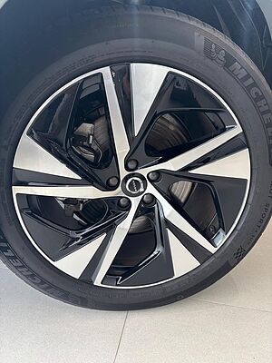 Volvo  XC90 Ultra, B5 AWD Mild hybrid, Petrol, Bright, 7 Seats