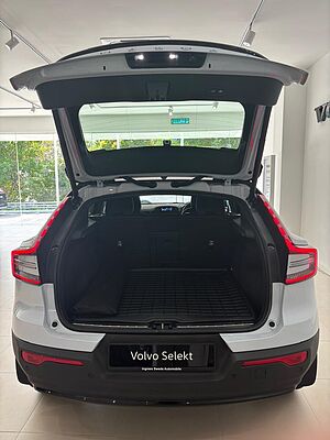 Volvo  EC40 Ultra, Twin Motor, Electric