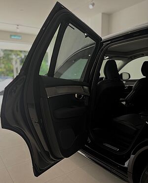 Volvo XC90 Ultra, T8 AWD Plug-in hybrid, Electric/Petrol, Bright, 7 Seats