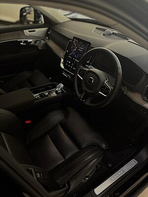 Volvo XC90 Ultra, T8 AWD Plug-in hybrid, Electric/Petrol, Bright, 7 Seats