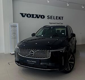 Volvo XC90 Ultra, T8 AWD Plug-in hybrid, Electric/Petrol, Bright, 7 Seats