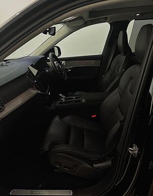 Volvo XC90 Ultra, T8 AWD Plug-in hybrid, Electric/Petrol, Bright, 7 Seats