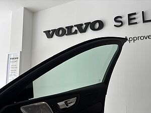 Volvo XC60 Ultra, T8 AWD Plug-in hybrid, Electric/Petrol, Dark