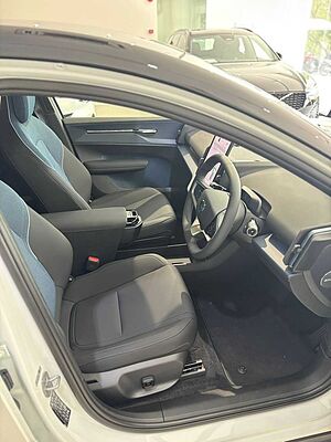 Volvo  EX30 Ultra, Twin Motor Performance, Electric