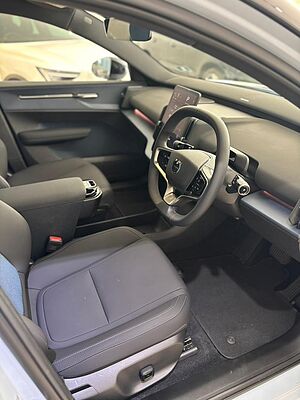 Volvo  EX30 Ultra, Twin Motor Performance, Electric